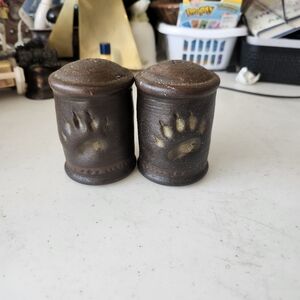 Bear paw salt and Pepper shakers